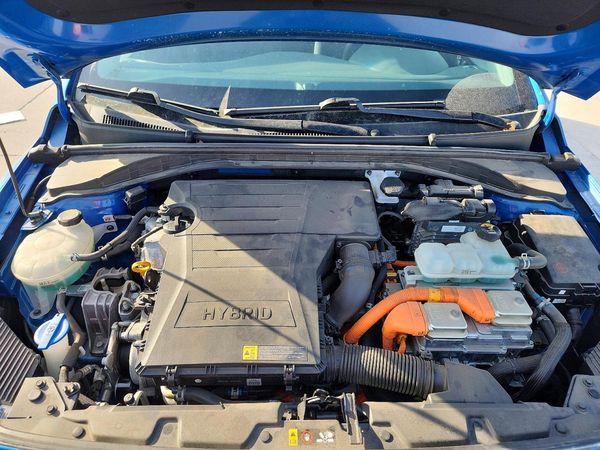 2018 HYUNDAI IONIQ SEL, SEL w/Tech (HEV)