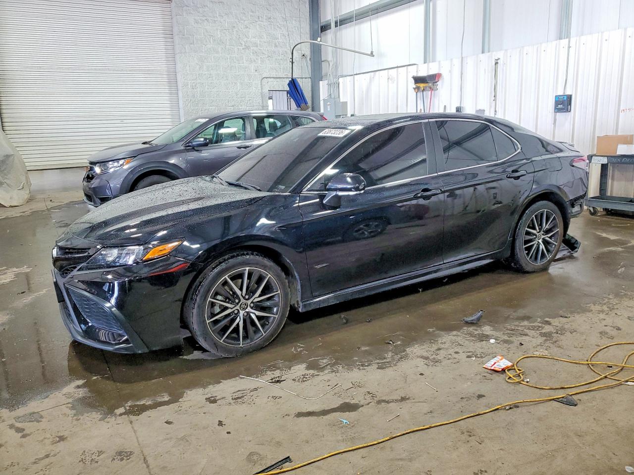 2023 TOYOTA CAMRY