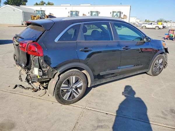 2022 KIA NIRO