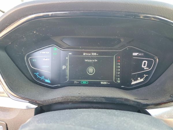 2022 KIA NIRO