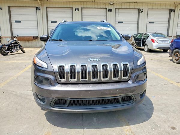 2015 JEEP CHEROKEE LATITUDE 4X4