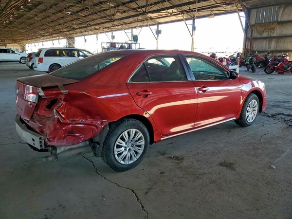 2013 TOYOTA CAMRY