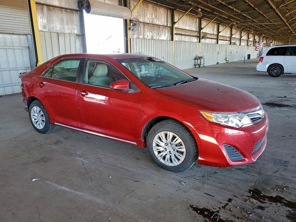 2013 TOYOTA CAMRY