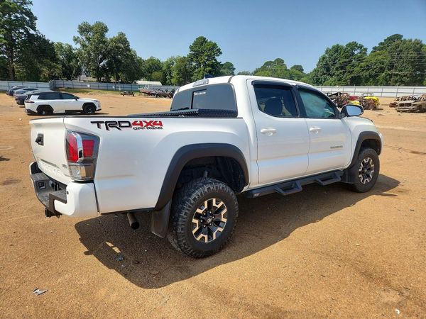 2023 TOYOTA TACOMA SR5 — PSRA