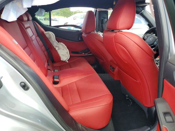 2024 LEXUS IS 300 300 F Sport