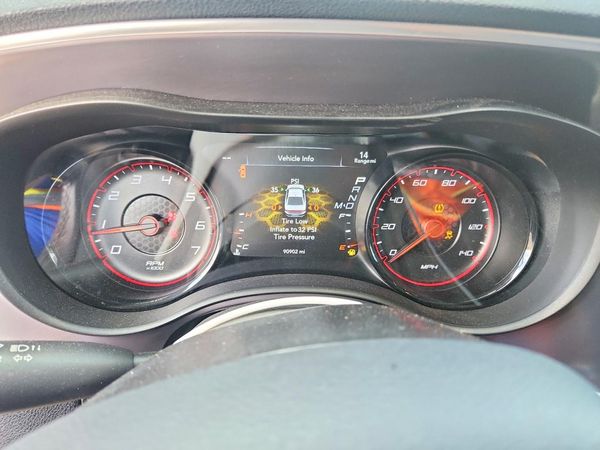 2020 DODGE CHARGER SXT