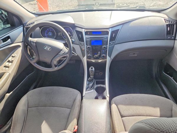 2013 HYUNDAI SONATA GLS/ GLS Popular