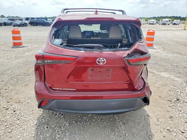 2021 TOYOTA HIGHLANDER XLE
