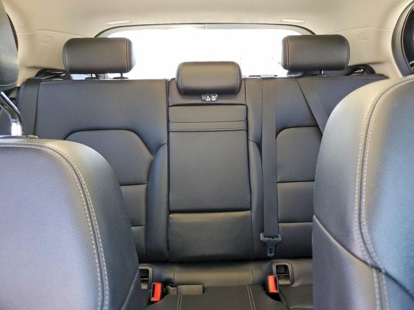 2015 MERCEDES-BENZ GLA