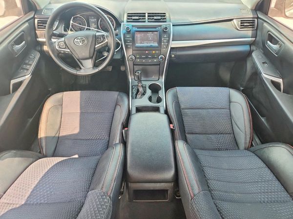 2015 TOYOTA CAMRY
