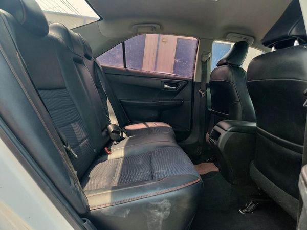 2015 TOYOTA CAMRY