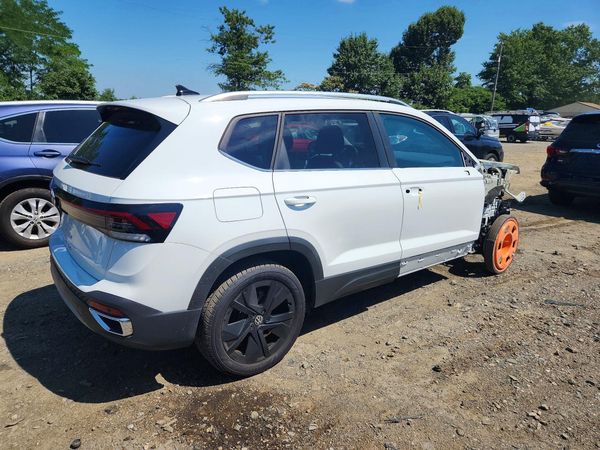 2026 VOLKSWAGEN TAOS SE