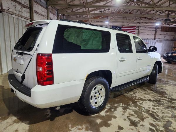 2013 CHEVROLET SUBURBAN LT
