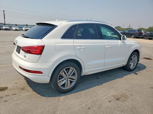 2018 AUDI Q3