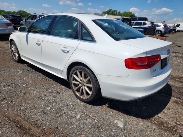 2014 AUDI A4 quattro Premium Plus