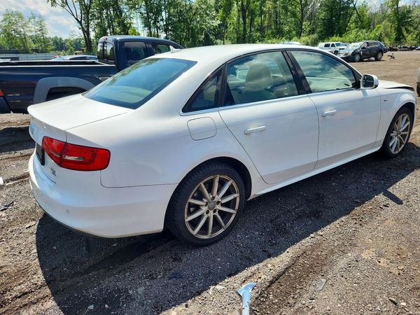 2014 AUDI A4 quattro Premium Plus
