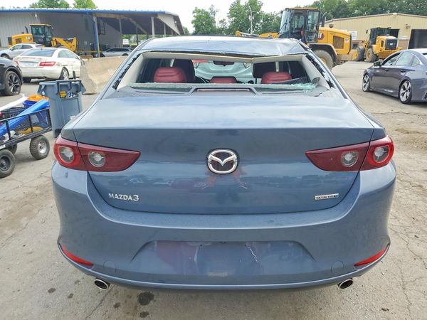 2023 MAZDA 3 Preferred Package