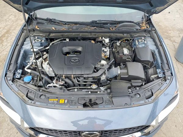 2023 MAZDA 3 Preferred Package
