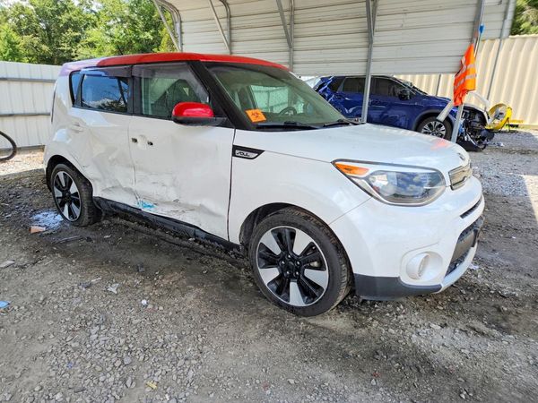 2017 KIA SOUL