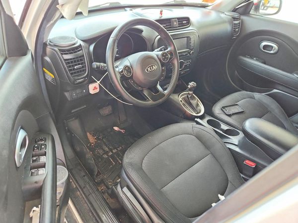 2017 KIA SOUL
