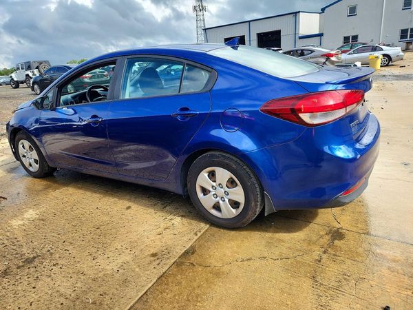 2017 KIA FORTE