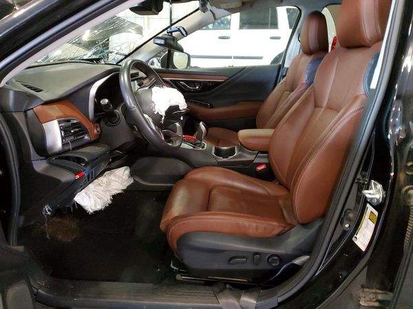 2023 SUBARU OUTBACK Touring — DENT