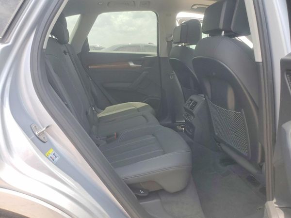2021 AUDI Q5 E