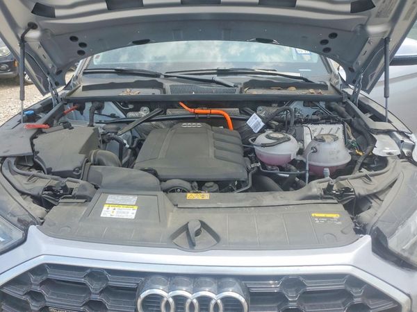 2021 AUDI Q5 E