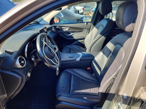 2022 MERCEDES-BENZ GLC
