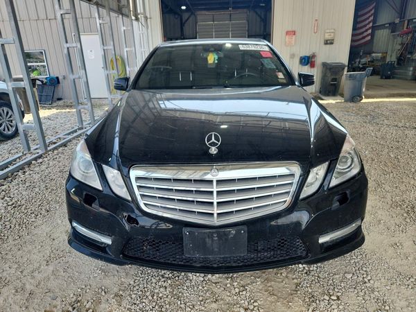 2013 MERCEDES-BENZ E E550 4MATIC