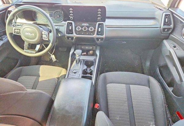2023 KIA SORENTO LX