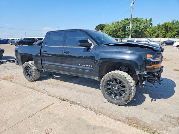 2018 CHEVROLET SILVERADO LT