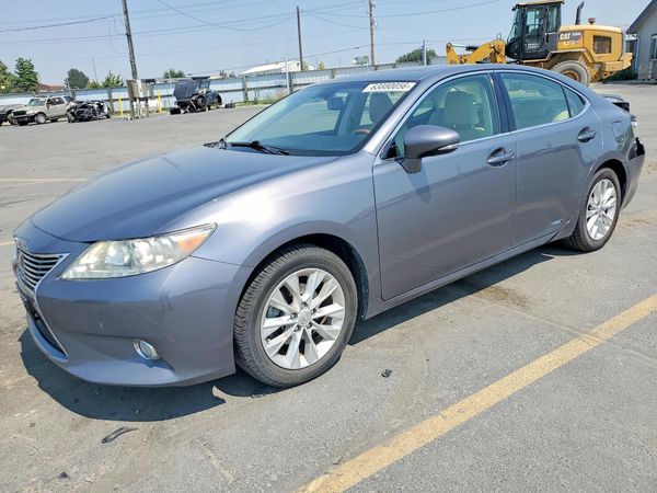 2013 LEXUS ES 300h