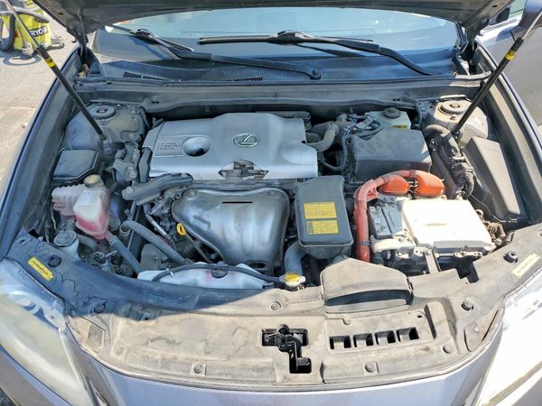 2013 LEXUS ES 300h