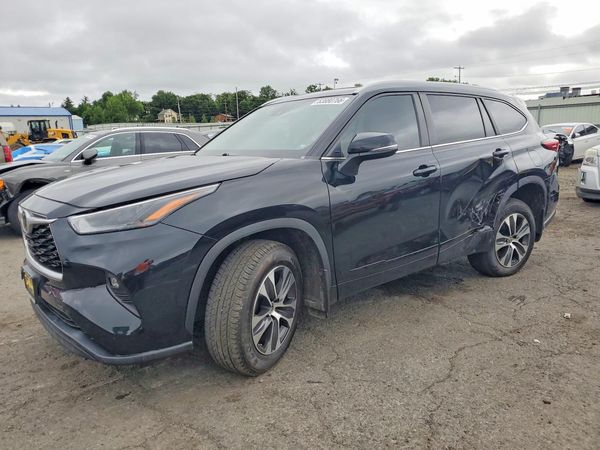 2023 TOYOTA HIGHLANDER