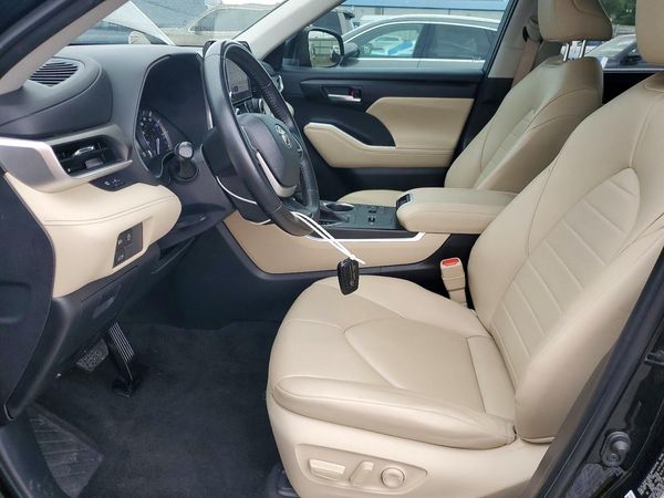 2023 TOYOTA HIGHLANDER