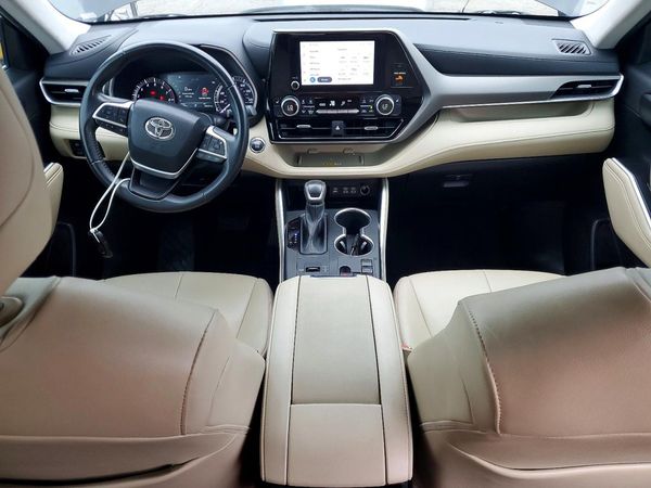 2023 TOYOTA HIGHLANDER