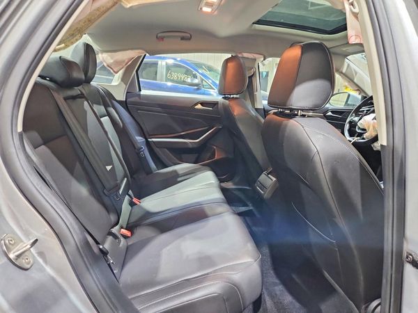2019 VOLKSWAGEN JETTA S, SE, R-Line
