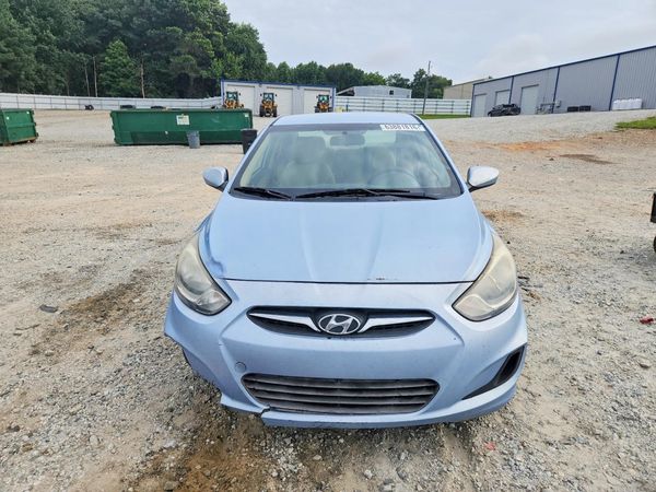 2013 HYUNDAI ACCENT GLS, GS