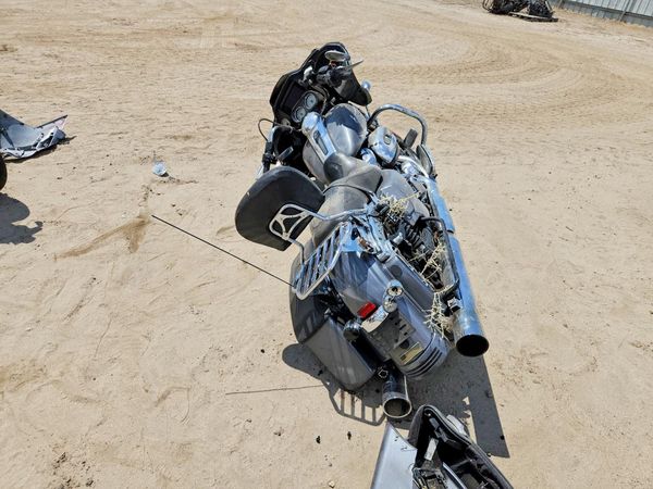 2021 HARLEY-DAVIDSON FL
