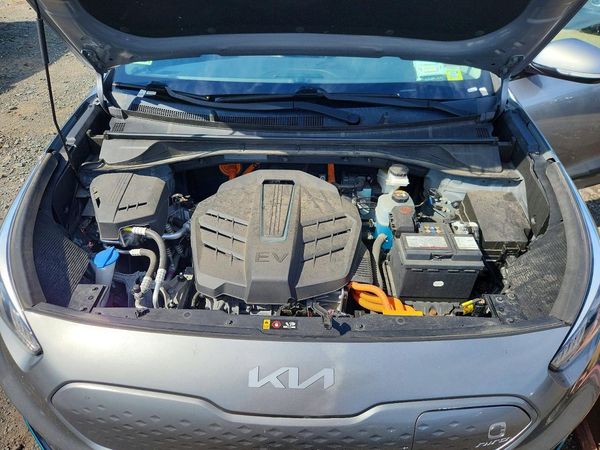 2022 KIA NIRO EV S, EX
