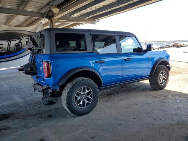 2025 FORD BRONCO Badlands
