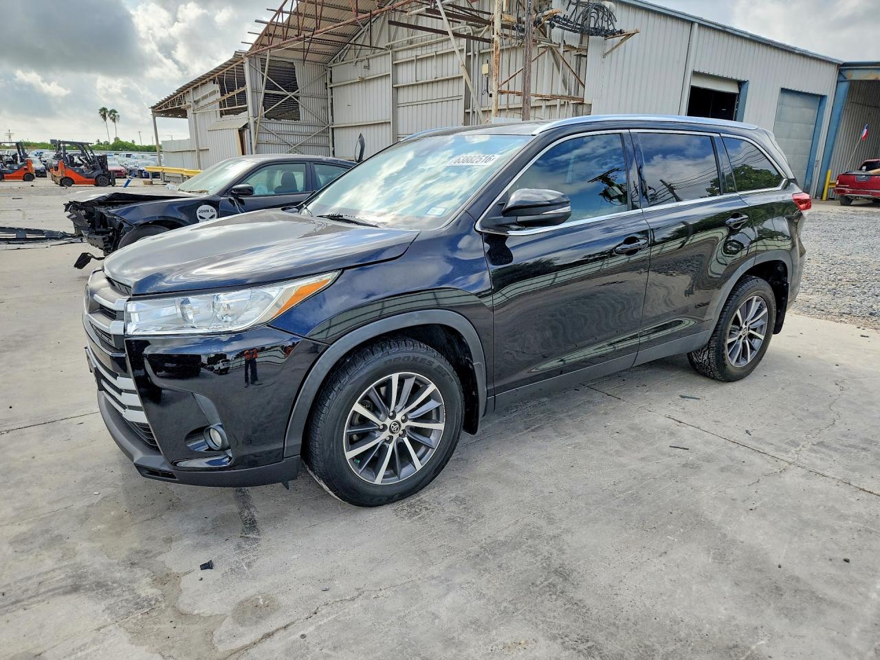 2019 TOYOTA HIGHLANDER SE/XLE