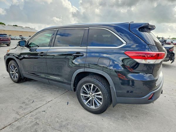 2019 TOYOTA HIGHLANDER SE/XLE