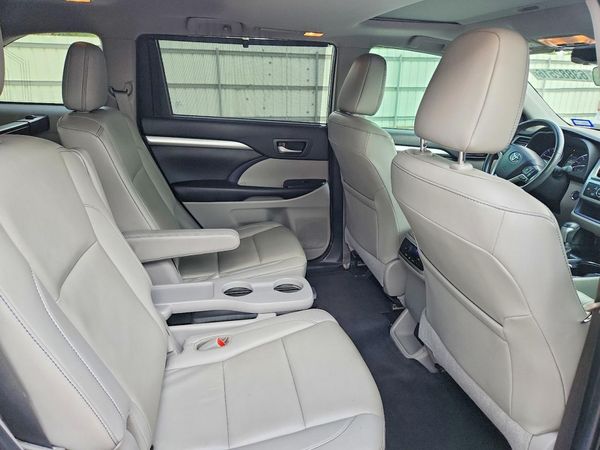 2019 TOYOTA HIGHLANDER SE/XLE