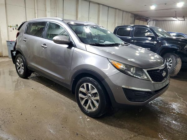 2015 KIA SPORTAGE GL - Middle-low