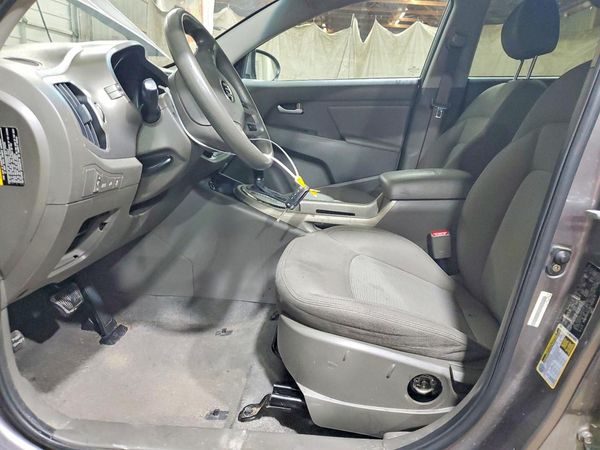 2015 KIA SPORTAGE GL - Middle-low