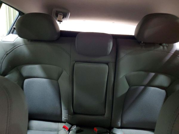 2015 KIA SPORTAGE GL - Middle-low