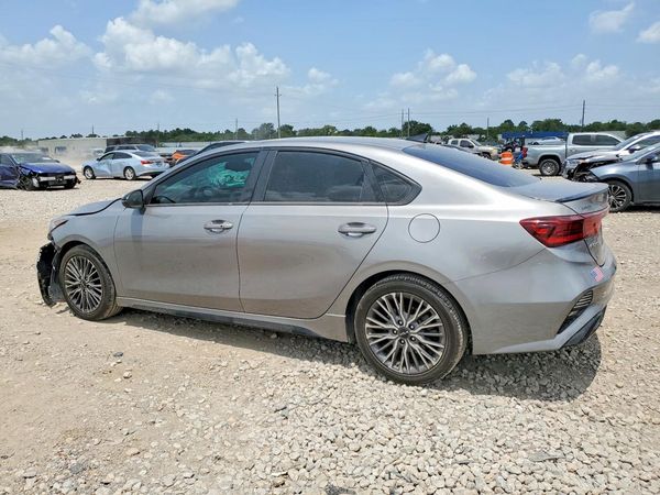 2022 KIA FORTE