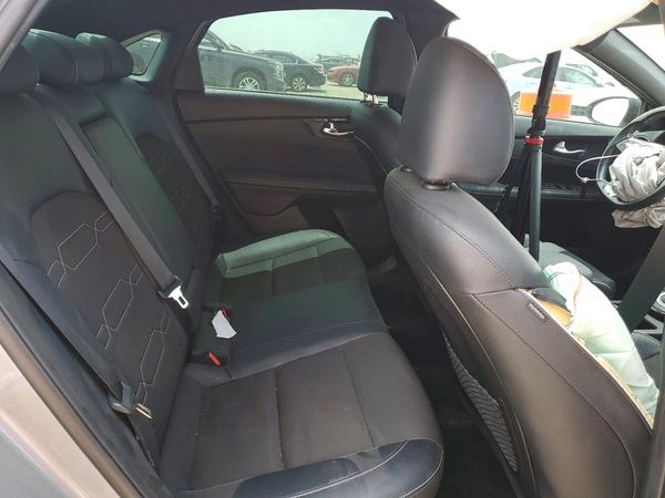 2022 KIA FORTE